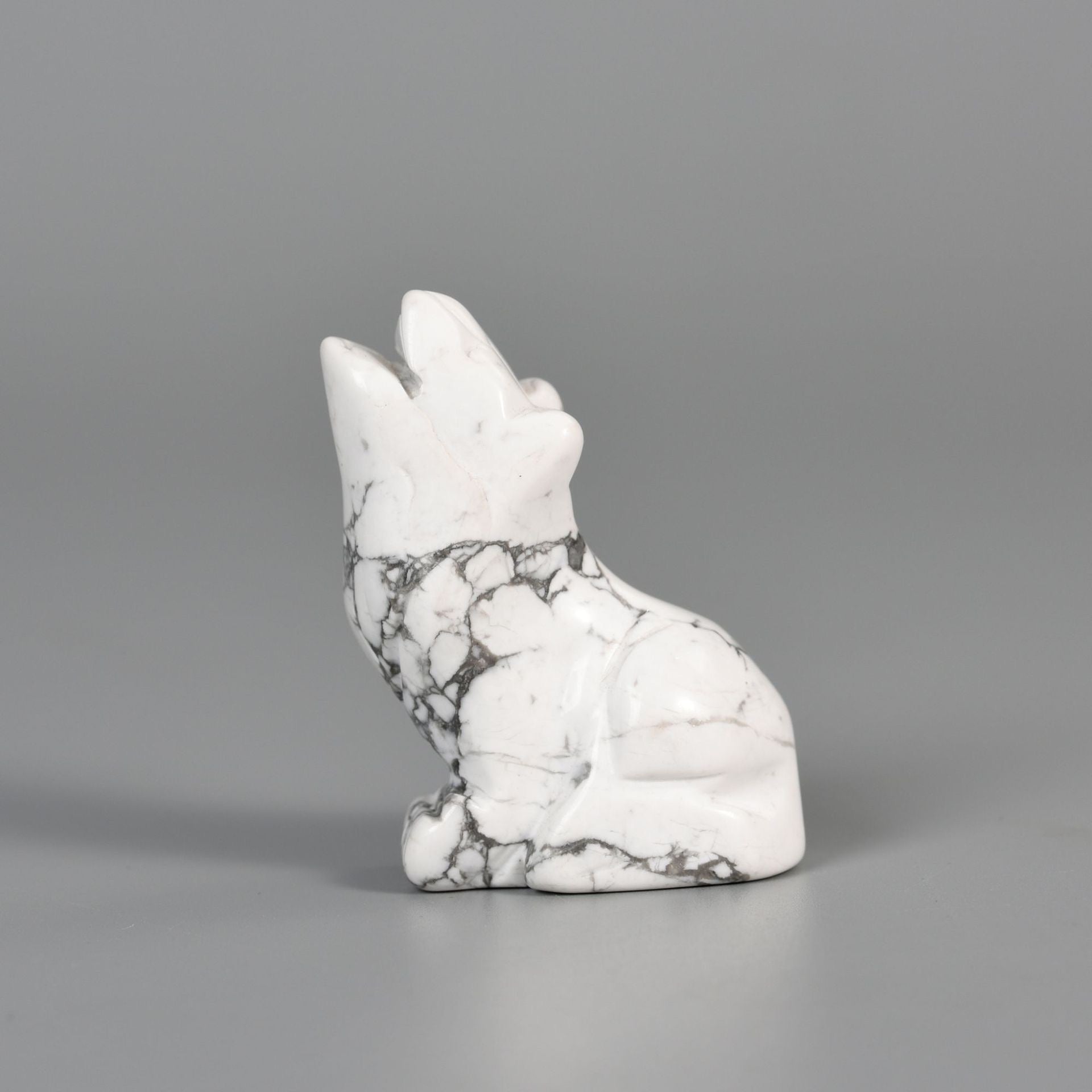 Wolf  Statue Hand Carved Animal Figurine