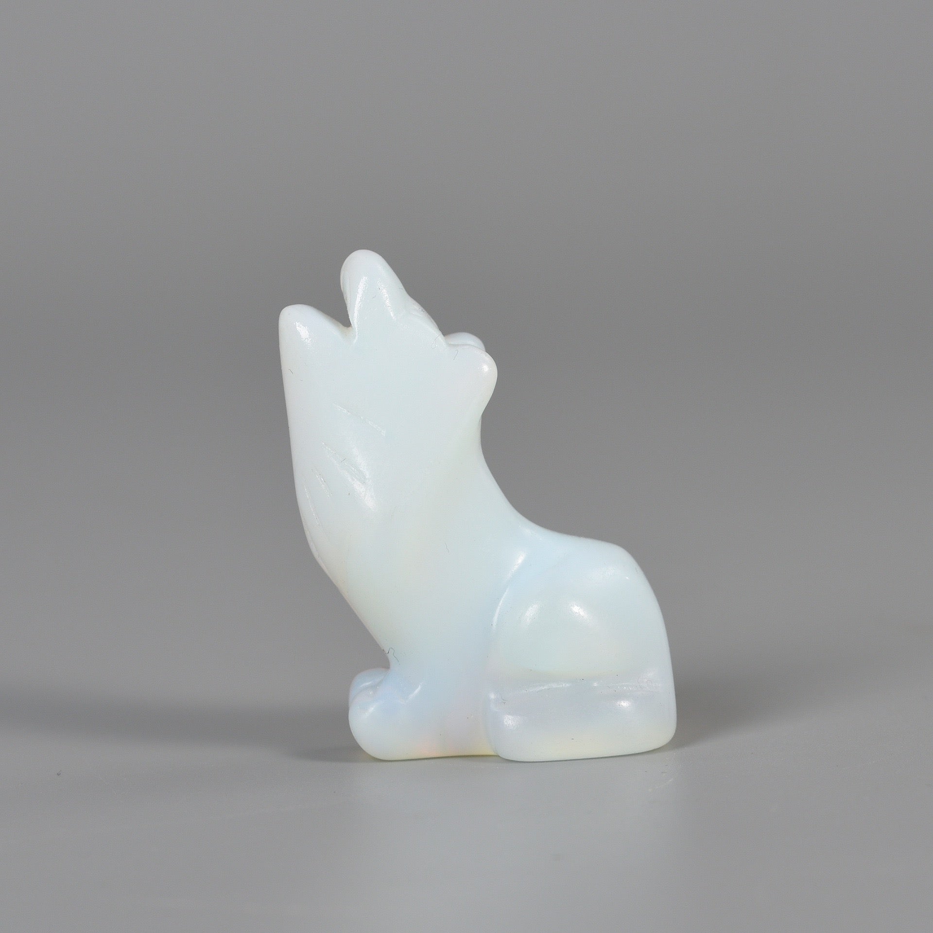 Wolf  Statue Hand Carved Animal Figurine