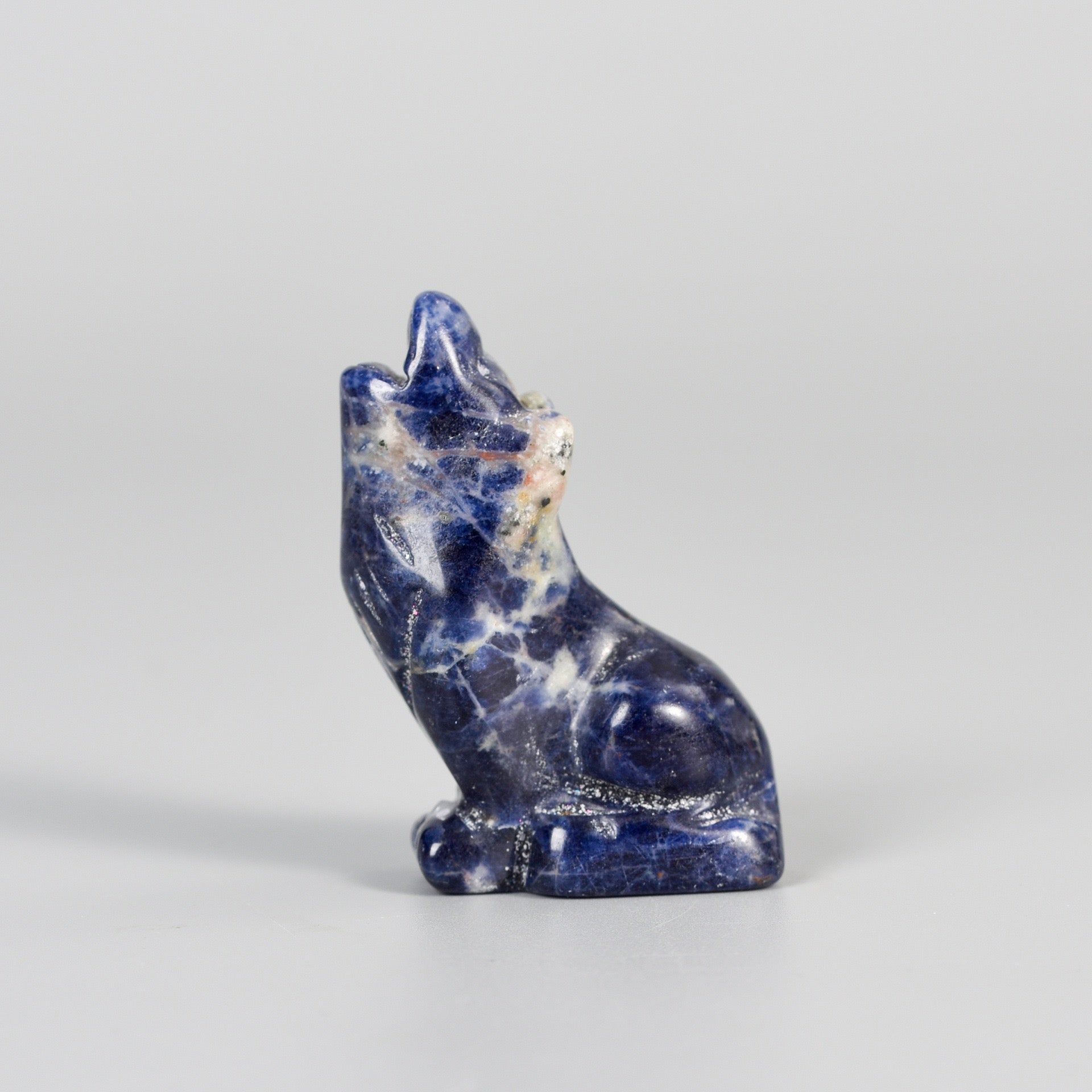 Wolf  Statue Hand Carved Animal Figurine