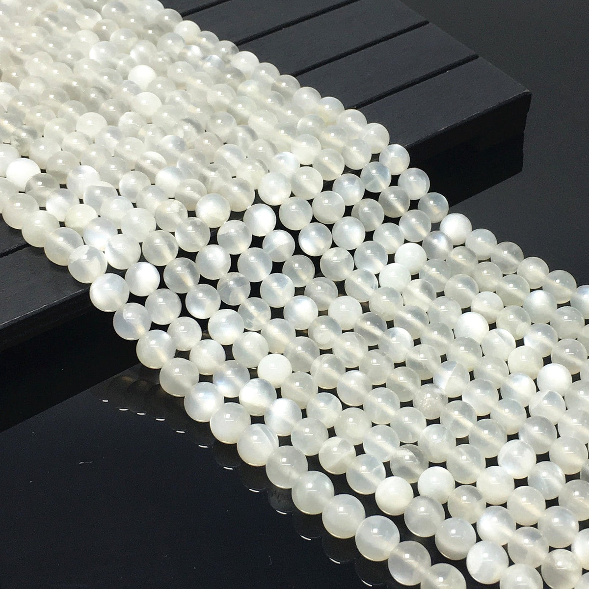Higher Quality White Milky Moonstone Round Beads