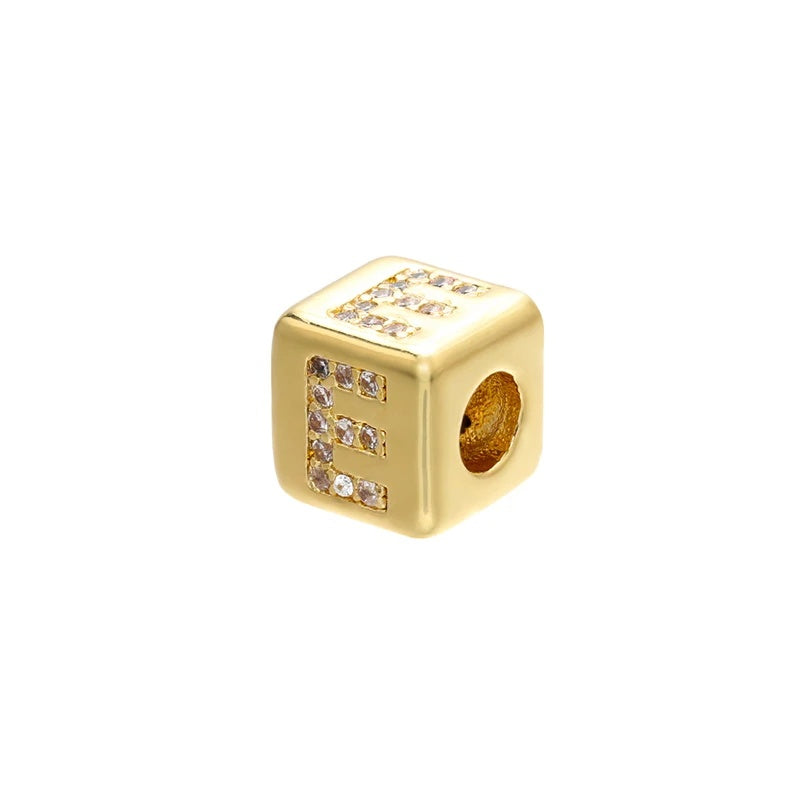 1PCS Gold Color 8x8mm Square A-Z Letter Beads