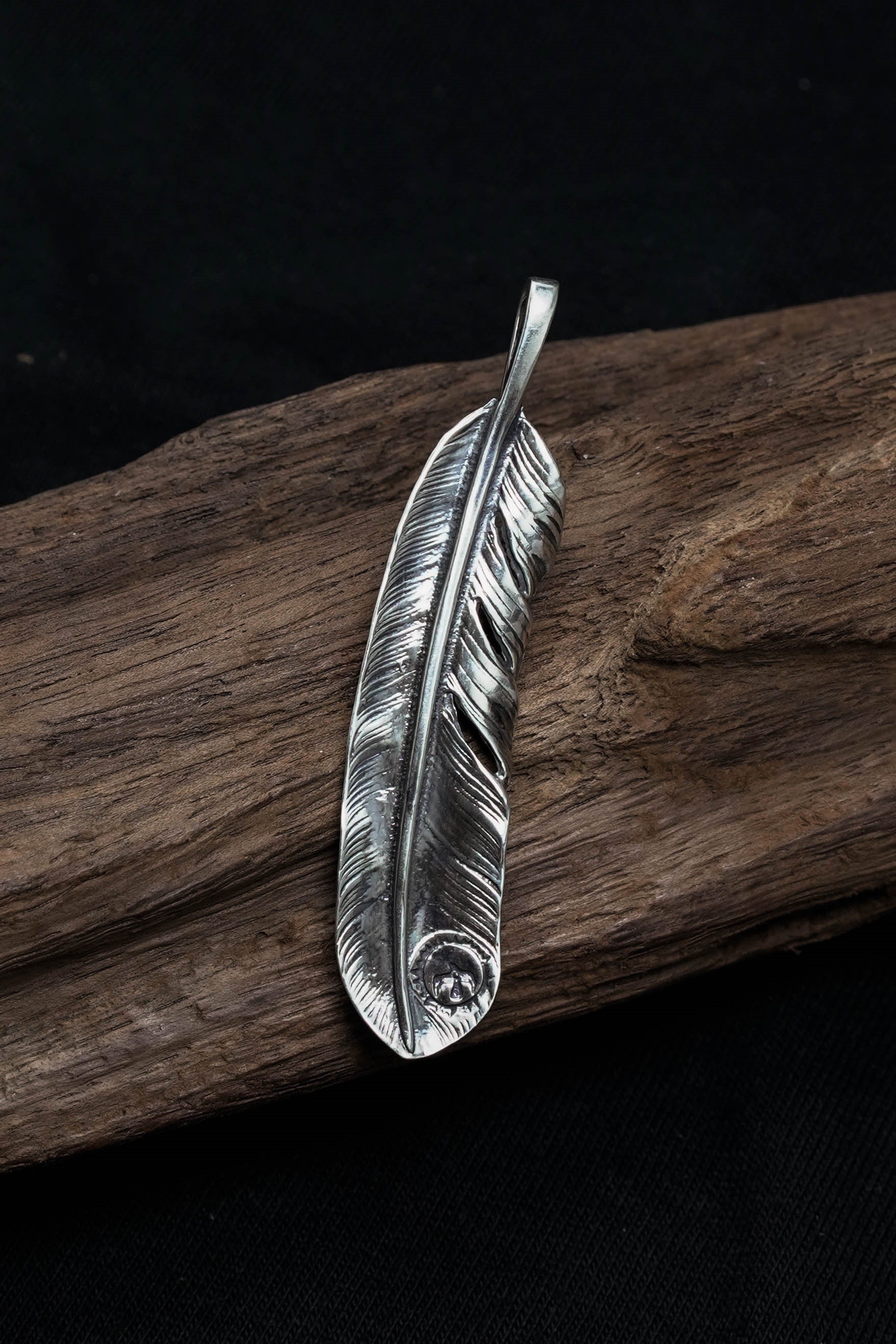 Right Feather Simple Leaf Retro 925 Silver Goro Takahashi Pendant