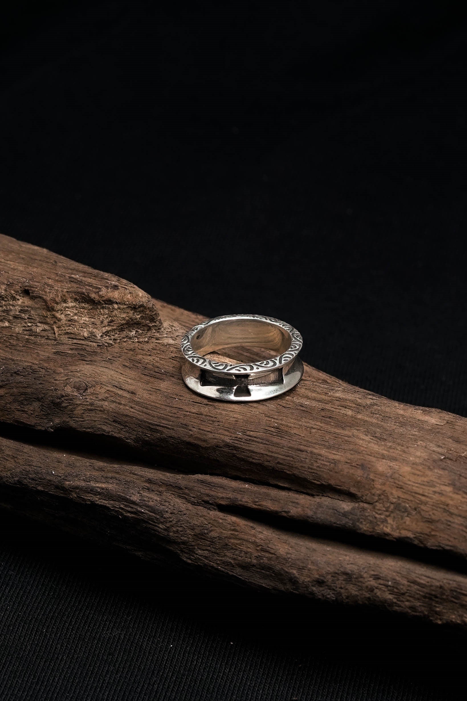 Small Cross 925 Sterling Silver Retro Ring